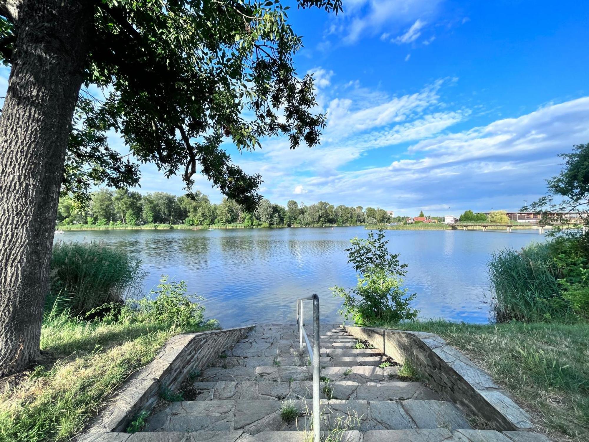 Danube22 Apartment Вена Экстерьер фото